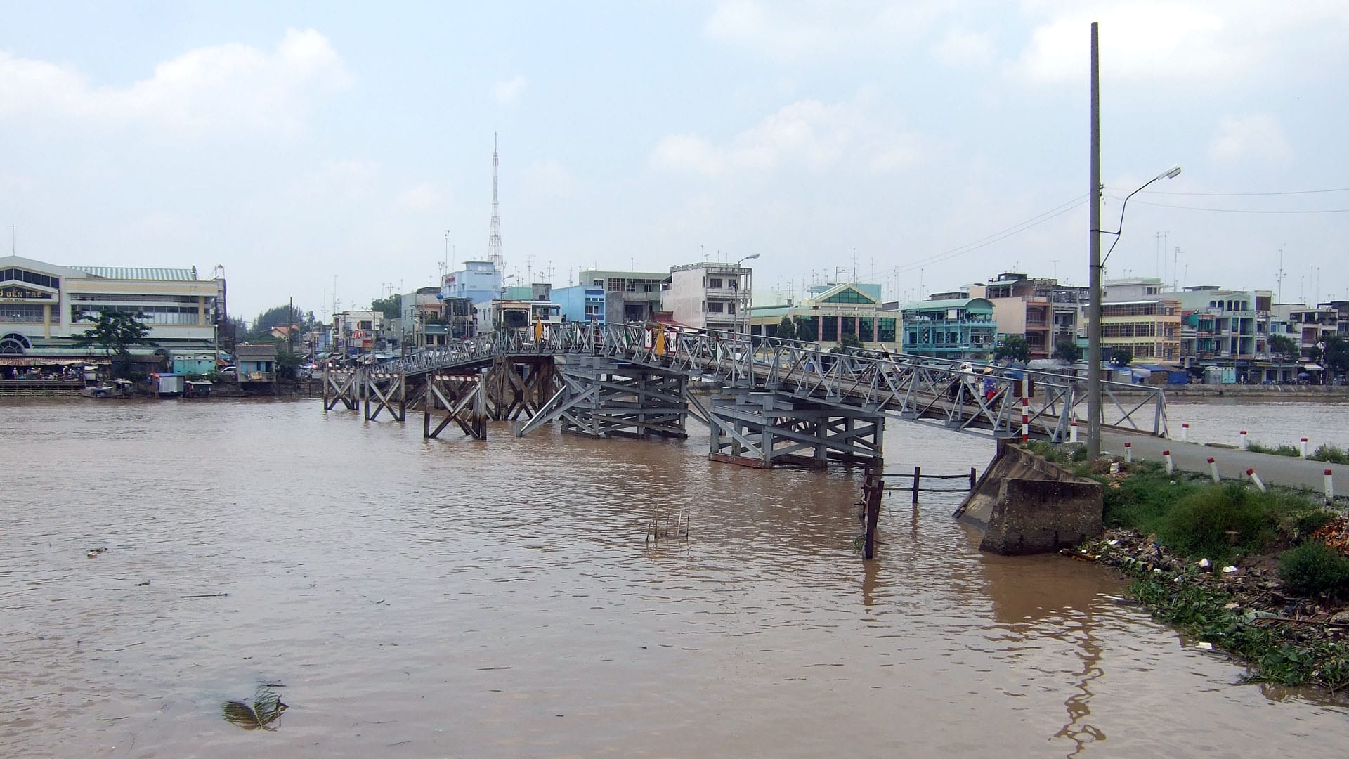 Công Viên & Bờ Kè Mỹ Hóa